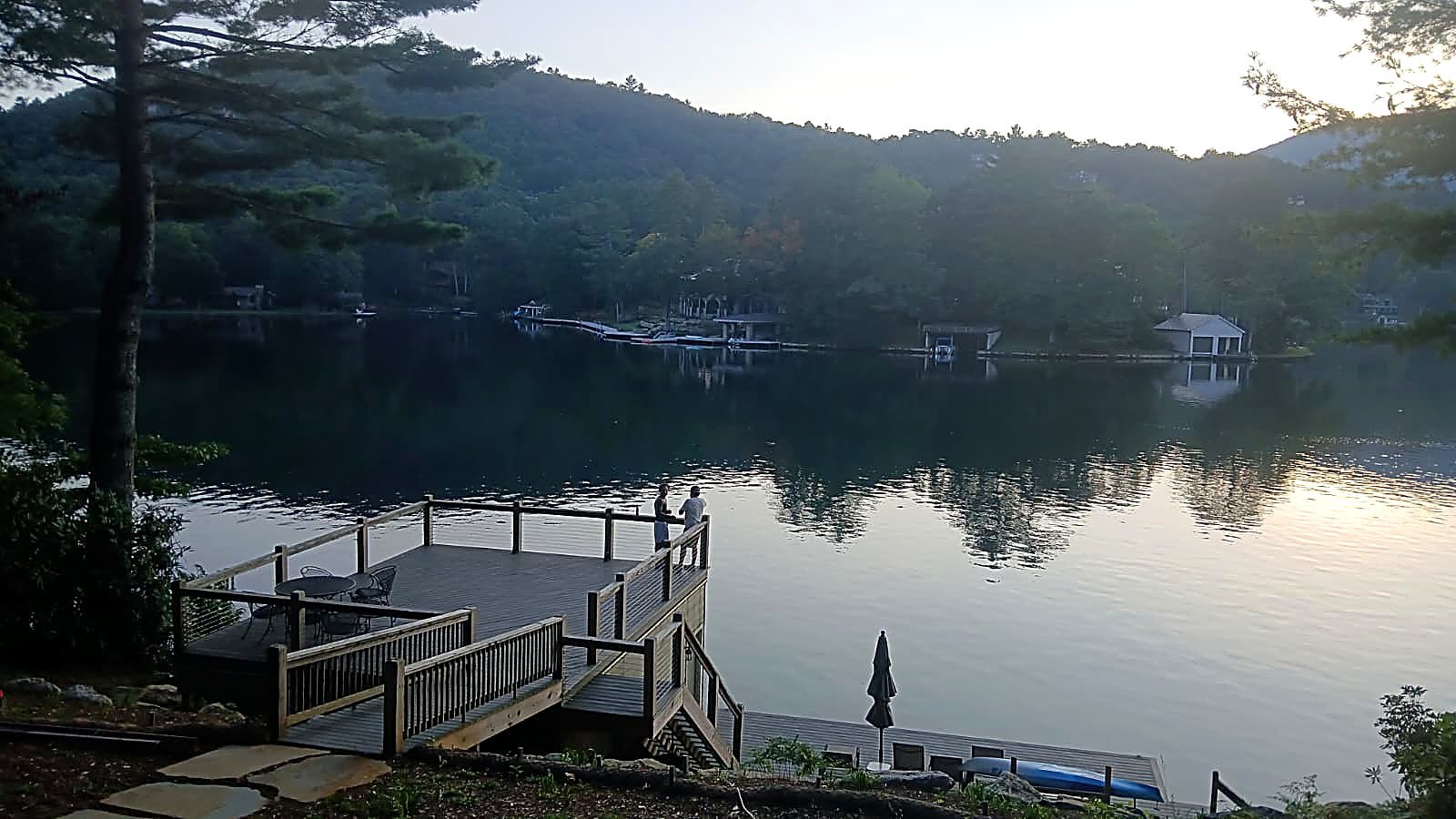Custom lakeside deck build